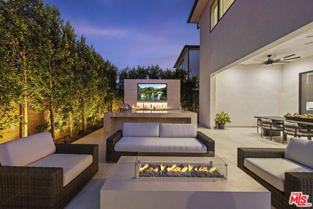 20211 W Liverpool Way, Porter Ranch, CA 91326