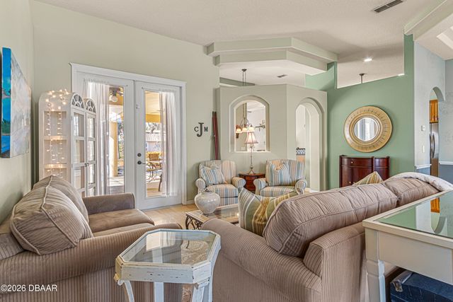 925 Lambert Avenue, Flagler Beach, FL 32136