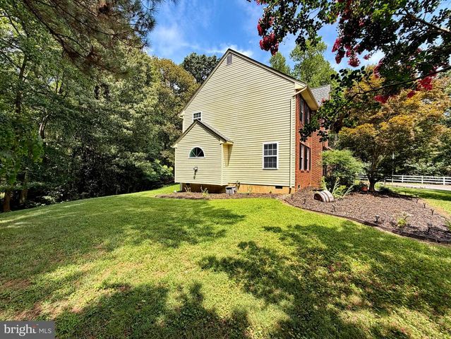 39266 PERSIMMON CREEK RD, Mechanicsville, MD 20659
