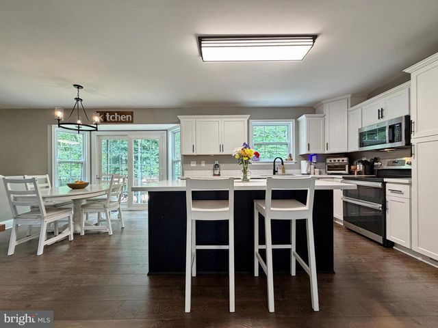 39266 PERSIMMON CREEK RD, Mechanicsville, MD 20659