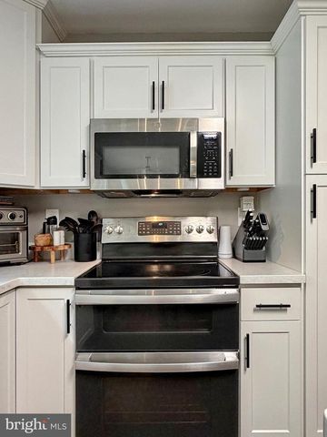 39266 PERSIMMON CREEK RD, Mechanicsville, MD 20659