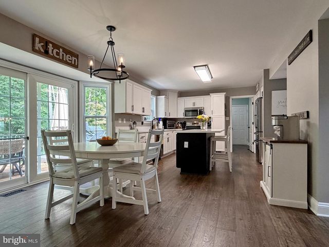 39266 PERSIMMON CREEK RD, Mechanicsville, MD 20659