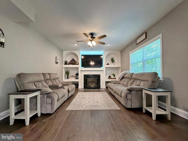 39266 PERSIMMON CREEK RD, Mechanicsville, MD 20659