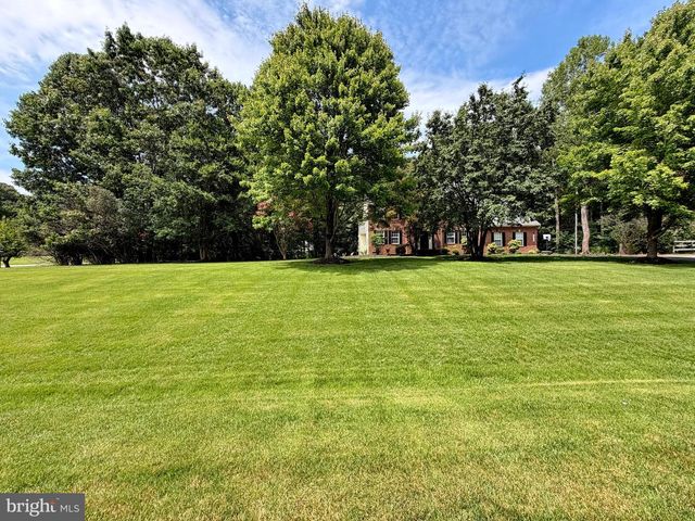 39266 PERSIMMON CREEK RD, Mechanicsville, MD 20659
