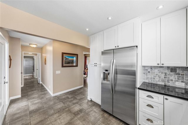 3747 Vista Campana S 3, Oceanside, CA 92057