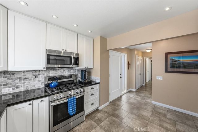 3747 Vista Campana S 3, Oceanside, CA 92057