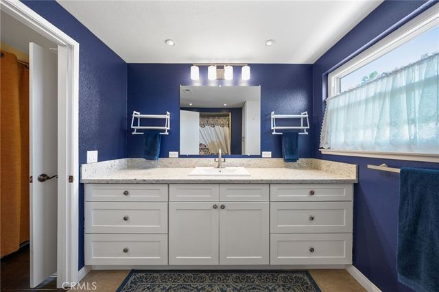 3747 Vista Campana S 3, Oceanside, CA 92057