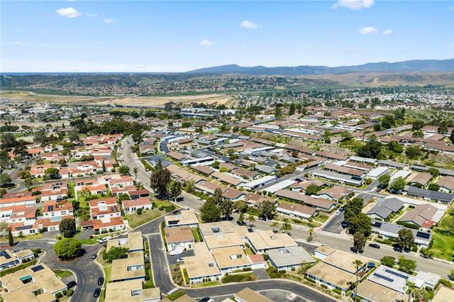 3747 Vista Campana S 3, Oceanside, CA 92057