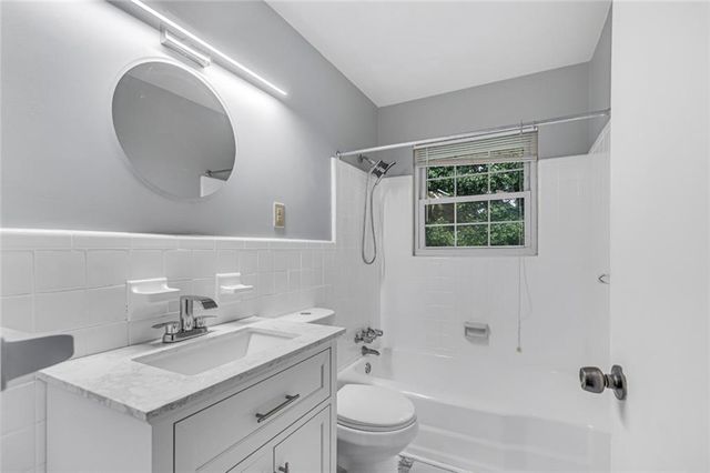2726 Hollywood Drive, Decatur, GA 30033