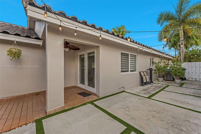 17677 SW 6th Ct, Pembroke Pines, FL 33029