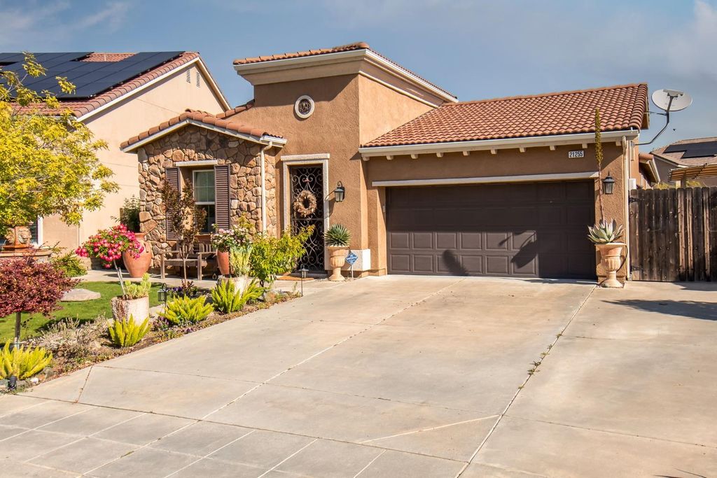 21255 Ruscello Lane, Friant, CA 93626