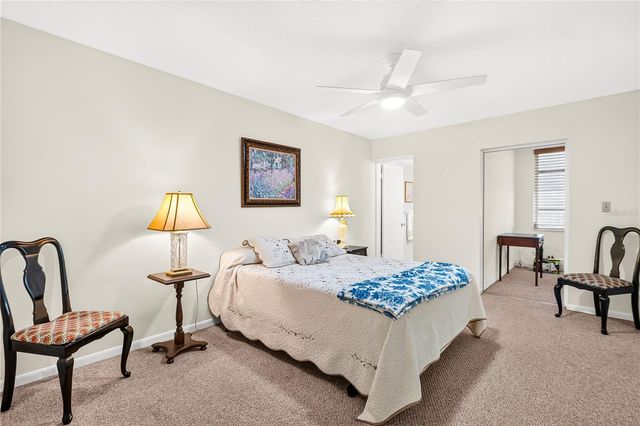 5880 38TH AVENUE N 109, St Petersburg, FL 33710