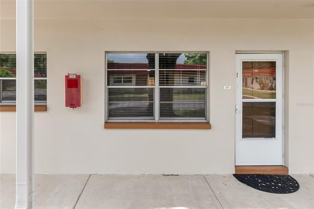 5880 38TH AVENUE N 109, St Petersburg, FL 33710