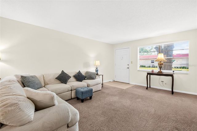 5880 38TH AVENUE N 109, St Petersburg, FL 33710