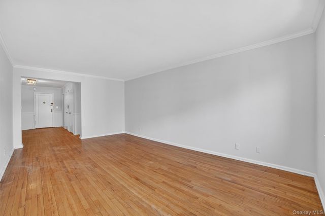 19 Old Mamaroneck Road 3A, White Plains, NY 10605