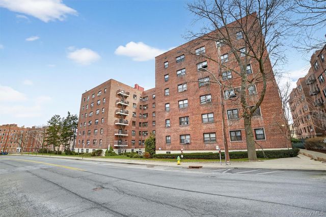 19 Old Mamaroneck Road 3A, White Plains, NY 10605