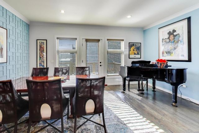 347 E 44th Street, Chicago, IL 60653