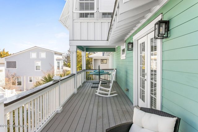 306 Coral Drive, Wrightsville Beach, NC 28480