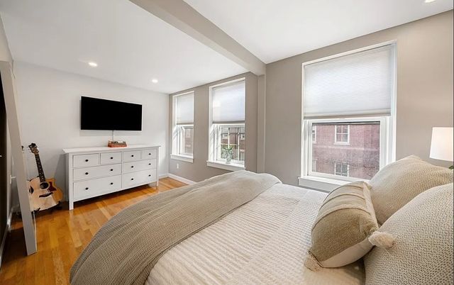 9 Hancock Street 5R, Boston, MA 02114