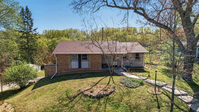 2580 Winfield Avenue, Golden Valley, MN 55422
