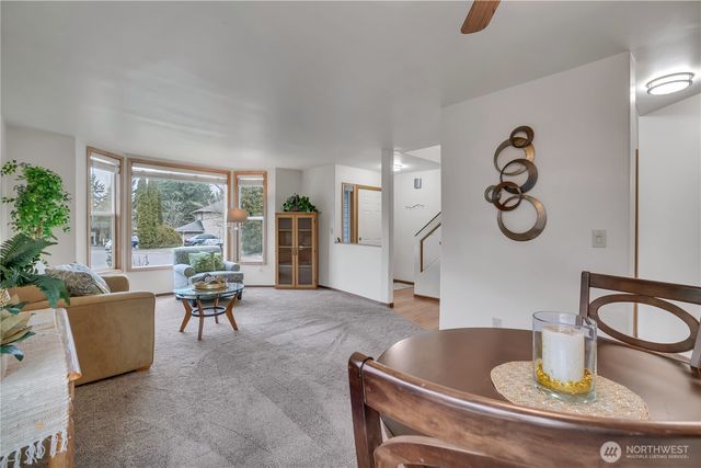 26424 107th Avenue SE, Kent, WA 98030