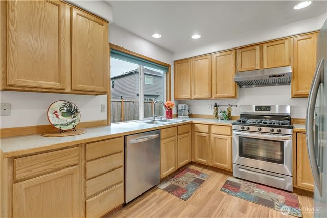 26424 107th Avenue SE, Kent, WA 98030