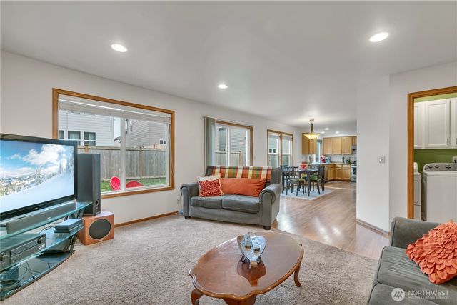 26424 107th Avenue SE, Kent, WA 98030