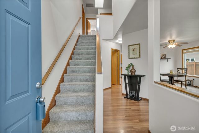 26424 107th Avenue SE, Kent, WA 98030