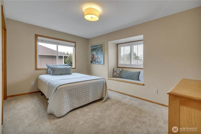 26424 107th Avenue SE, Kent, WA 98030