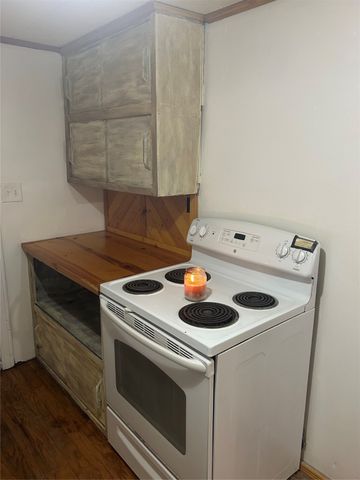 115 Sandy Top Road, Scroggins, TX 75480