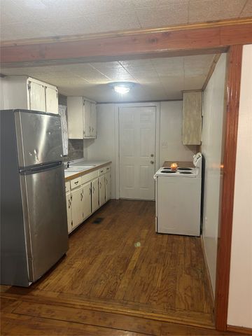 115 Sandy Top Road, Scroggins, TX 75480