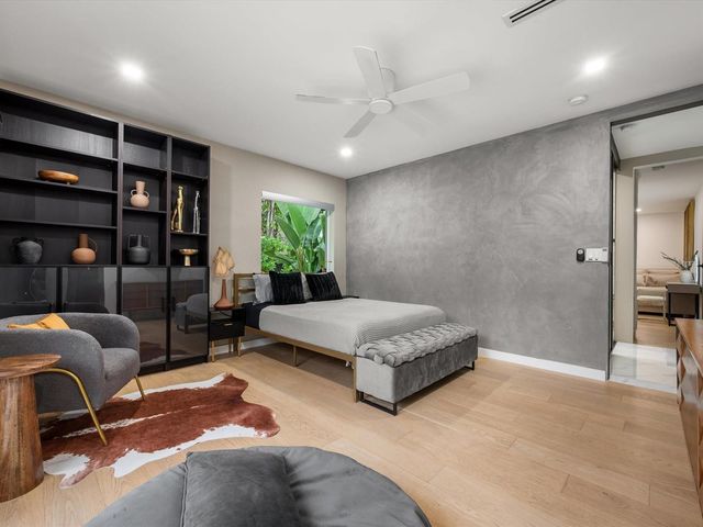 2711 NE 19th Street, Fort Lauderdale, FL 33305
