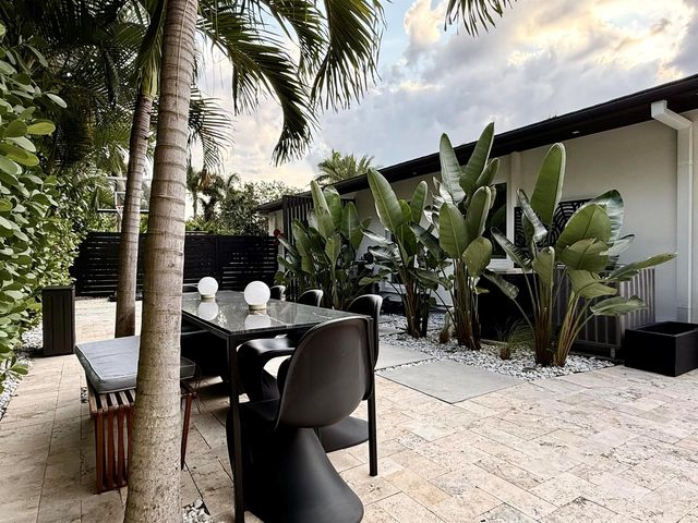 2711 NE 19th Street, Fort Lauderdale, FL 33305