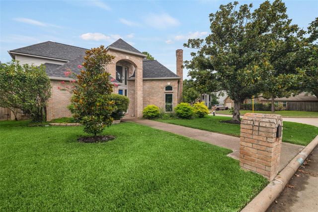 14402 Sandalfoot Street, Houston, TX 77095