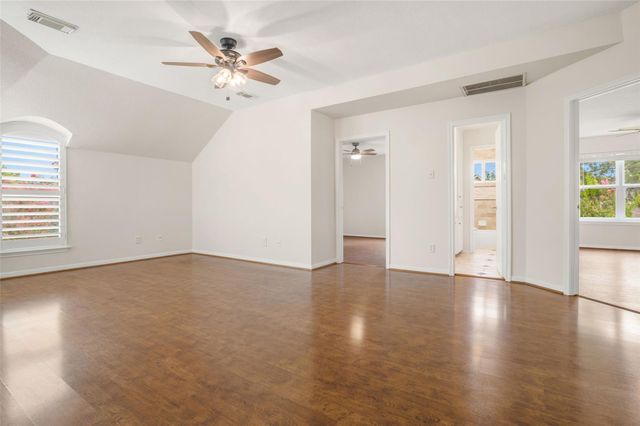 14402 Sandalfoot Street, Houston, TX 77095