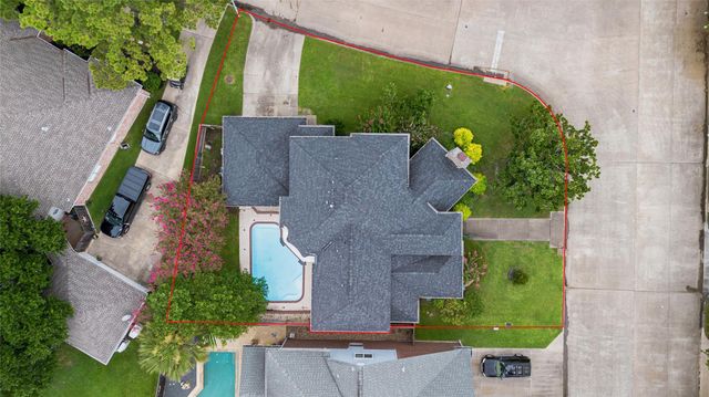 14402 Sandalfoot Street, Houston, TX 77095