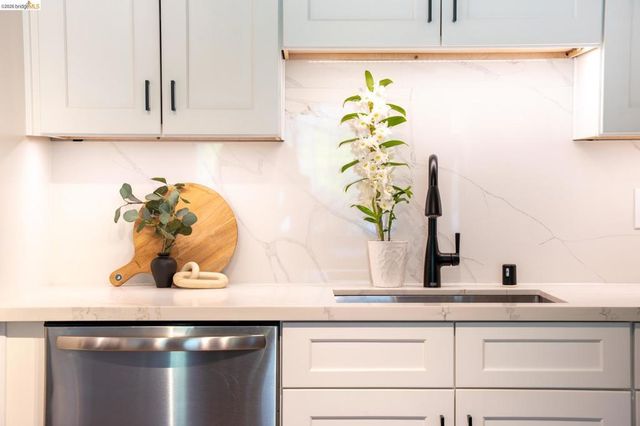 1343 1343 Navellier St, El Cerrito, CA 94530