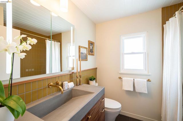 1343 1343 Navellier St, El Cerrito, CA 94530