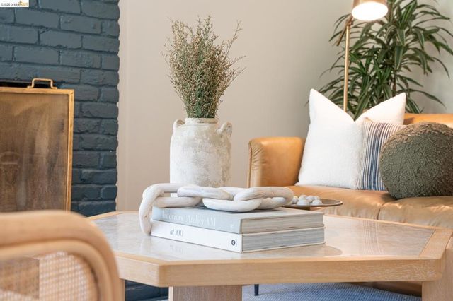 1343 1343 Navellier St, El Cerrito, CA 94530