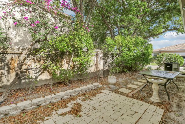 2199 Man Of War, West Palm Beach, FL 33411