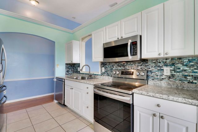 2199 Man Of War, West Palm Beach, FL 33411