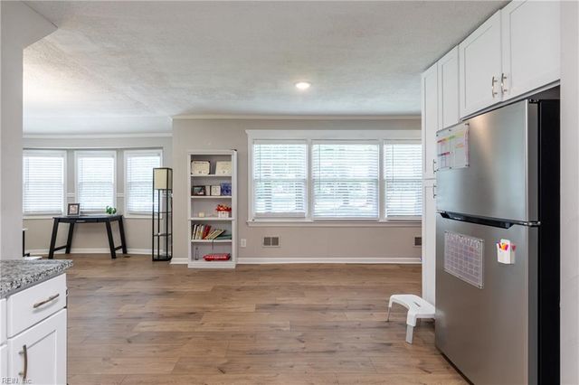 1201 Prosperity RD, Virginia Beach, VA 23451