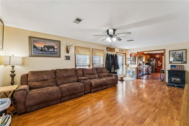 10540 W 287th Street, Louisburg, KS 66053