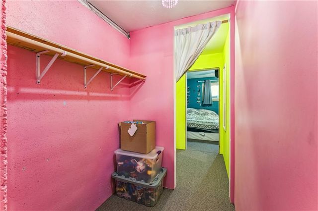 10540 W 287th Street, Louisburg, KS 66053