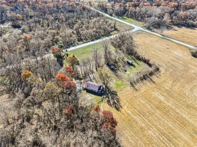 10540 W 287th Street, Louisburg, KS 66053