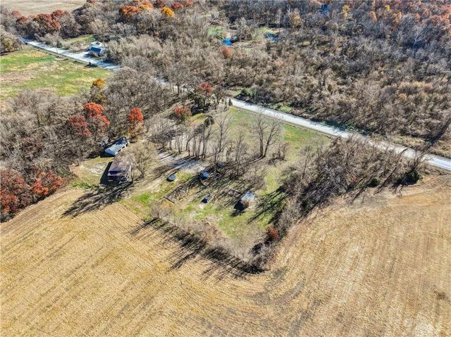 10540 W 287th Street, Louisburg, KS 66053