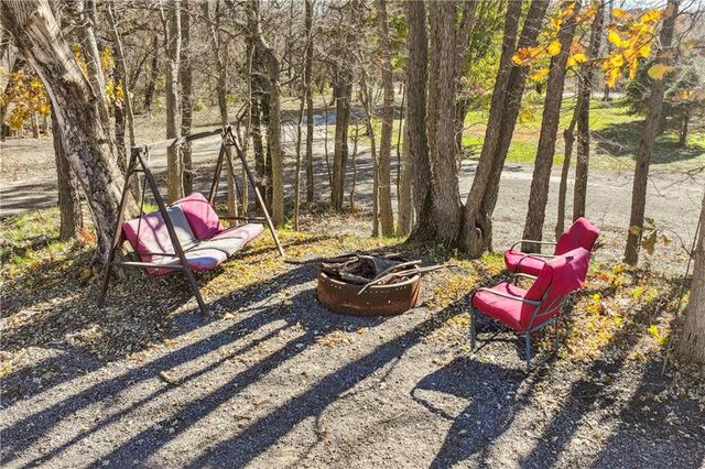 10540 W 287th Street, Louisburg, KS 66053