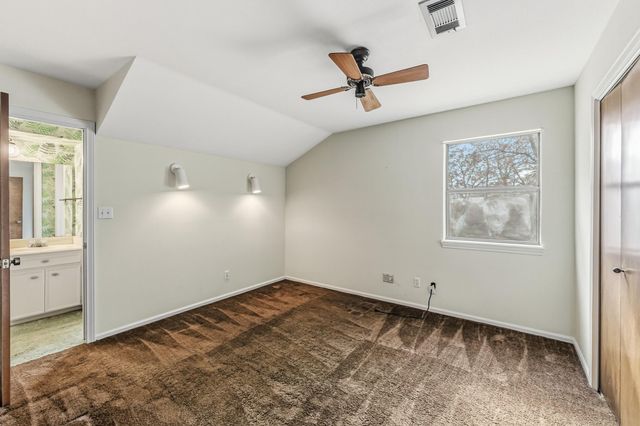 718 Fm 980 Road, Huntsville, TX 77320