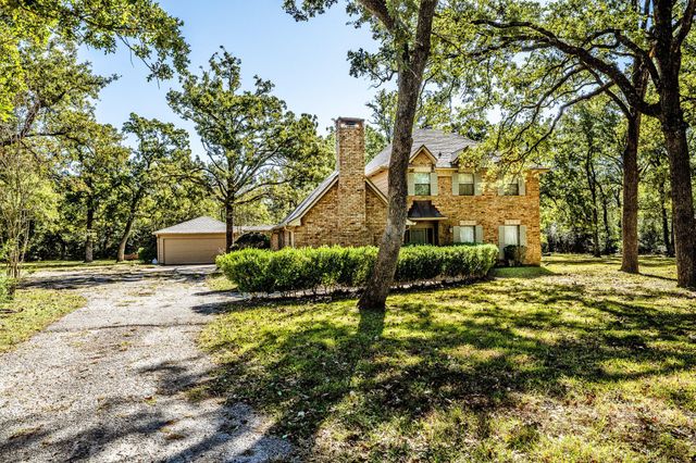 718 Fm 980 Road, Huntsville, TX 77320