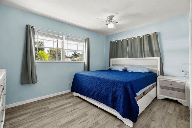 4519 BROOKSDALE DRIVE, Sarasota, FL 34232